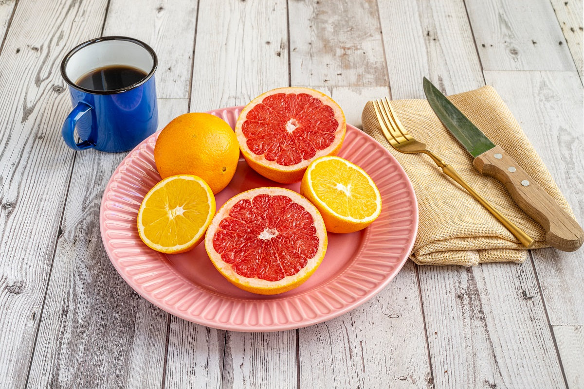 Comparing Grapefruit and Oranges: Which Fruit Will Come Out on Top?
