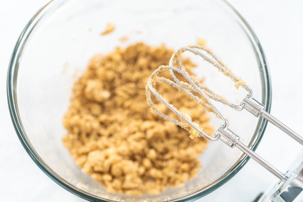 Our Favorite Texas Thanksgiving Tradition: Grapefruit Pie!